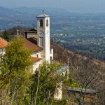 Il santuario di Belmonte domina i paesi del Canavese